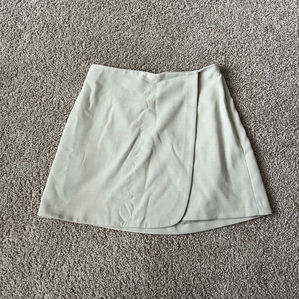 Abercrombie & Fitch Women’s Wrap Mini Skirt